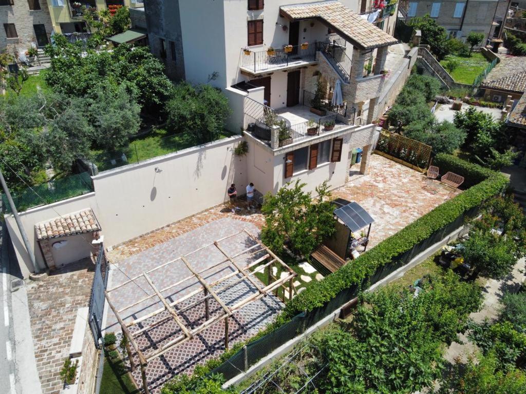 La Casa Delle Api Bed and Breakfast Offida Εξωτερικό φωτογραφία